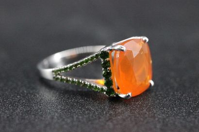 14K white gold ring set with a 3.35-carat...