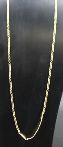 Collier en or jaune 18k à mailles rondes...