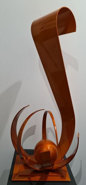 Brigantia (orange sculpture) : H76 cm x W...