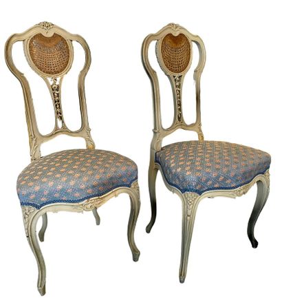 Suite of 4 openwork violin-back chairs in...