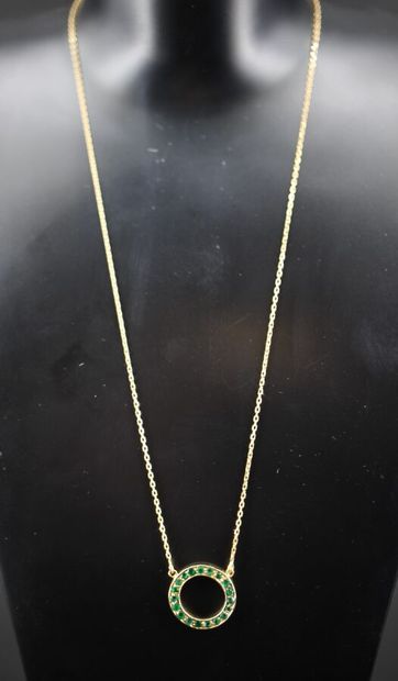 Necklace in 18k yellow gold adorned with...