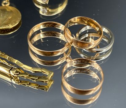 Lot en or 18k comprenant bracelet accidenté,...