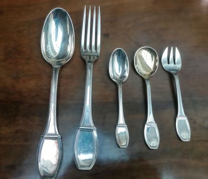 Important Art Deco-inspired silver menagère...