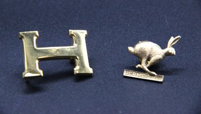 HERMES - Set of a gilt metal belt buckle....