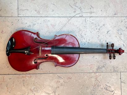 Violin bears a label Jean-Baptiste Vuillaume...