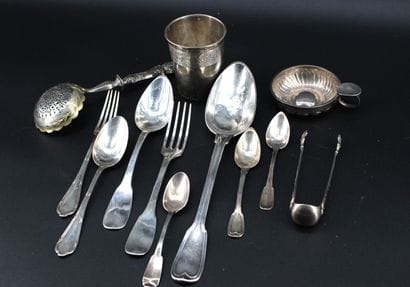 Set of silver flatware, teaspoons, timbale...