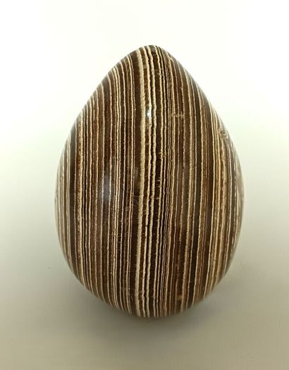 Aragonite egg 
Large egg with breathtaking...
