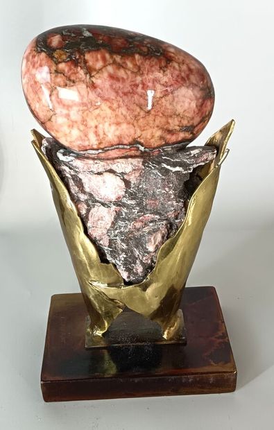 Trophy made by François LAVRAT with gypsum...