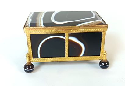 Jewelry box
Magnificent box in 