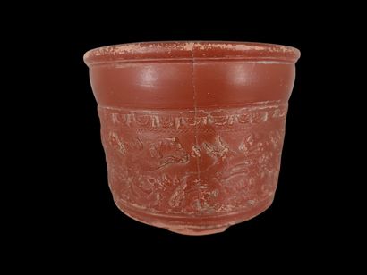 Bowl in Sigillia with hunting decor (lynx,...