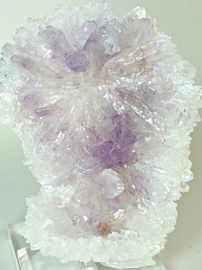 Amethyst flower 
Large amethyst 