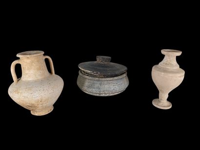 Very fine set of 3 Roman ceramics, 1st-2nd...