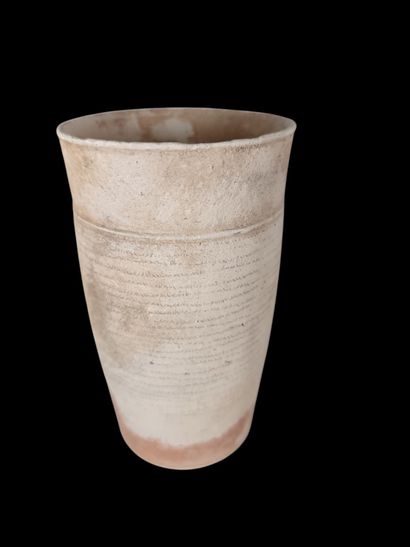 Interesting set of 3 Roman ceramics, 2nd-3rd...