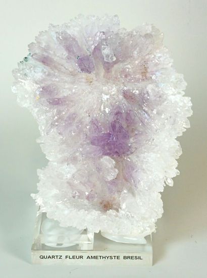Amethyst flower 
Large amethyst 
