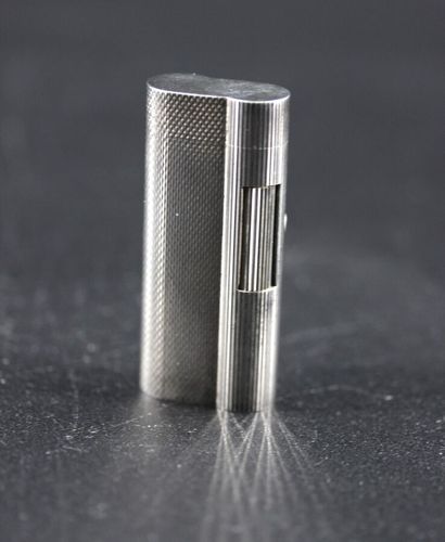 DUNHILL - Briquet en métal argenté
