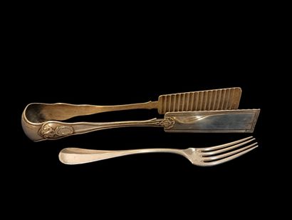 Set comprising a Minerve hallmarked silver...
