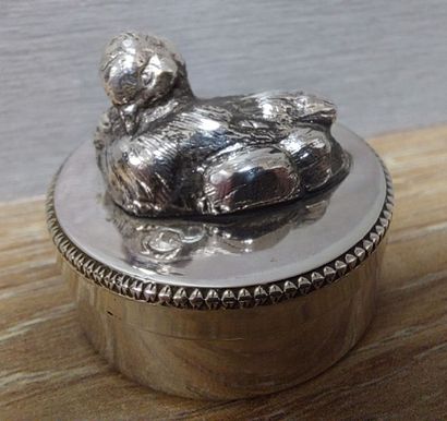 Round milk tooth box with lid in sterling...