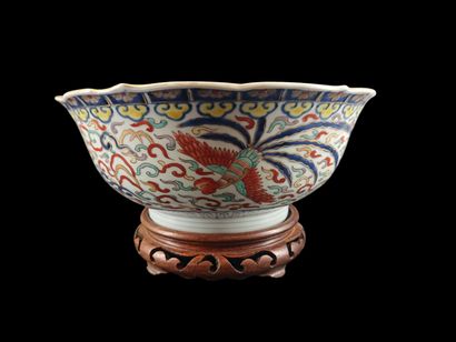 Large Chinese porcelain bowl decorated with...
