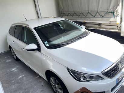 VP Peugeot 308 1.2 PureTech 130ch S&S Allure
GK-653-LZ
VF3LRHNSKLS205183
119300...