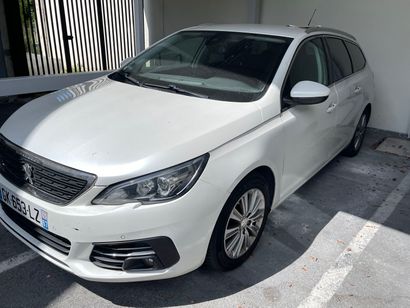 VP Peugeot 308 1.2 PureTech 130ch S&S Allure
GK-653-LZ
VF3LRHNSKLS205183
119300...