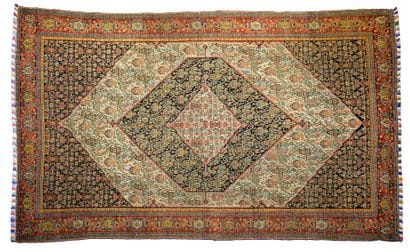 Rare SENNEH (Persia) carpet, late 19th century,...