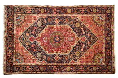SAROUK carpet (Persia), late 19th century
Dimensions:...