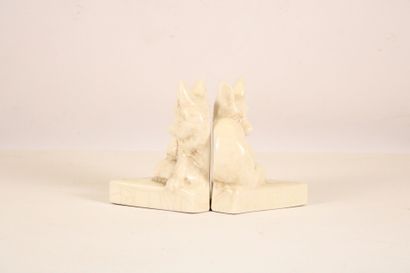 La LOUVIERE. Pair of art deco ceramic bookends...