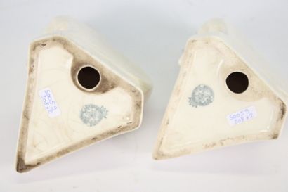 La LOUVIERE. Pair of art deco ceramic bookends...
