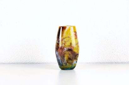 Modernist mineral-themed vase in thick glass...