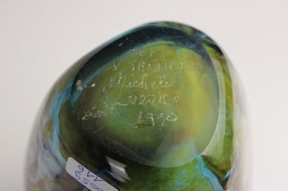 Modernist mineral-themed vase in thick glass...
