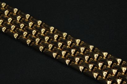 Bracelet en or jaune 18K (750/1000) à mailles...