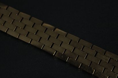 Bracelet en or jaune 18K (750/1000) à mailles...