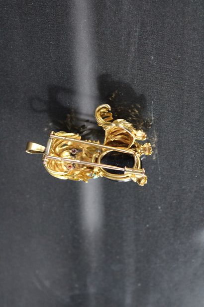 VAN CLEEF & ARPELS, dans le goût de
Broche...