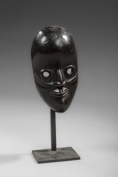 IVORY COAST - DAN
Mask with hilarious expression
Wood...