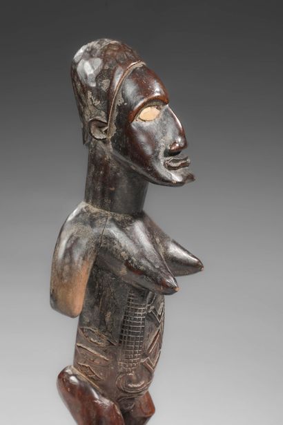 RDC/ZAÏRE - BEMBE
Statue cultuelle nommée...