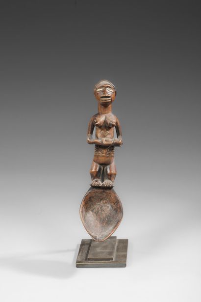 RDC/ZAÏRE - BEMBE
Beautiful anthropomorphic...