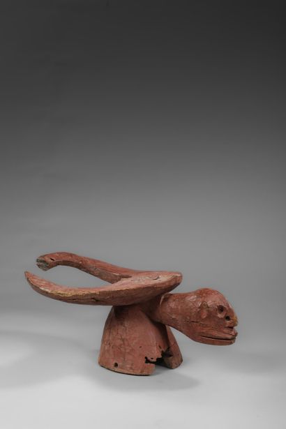NIGERIA - MAMA - Polizoomorph crest with...