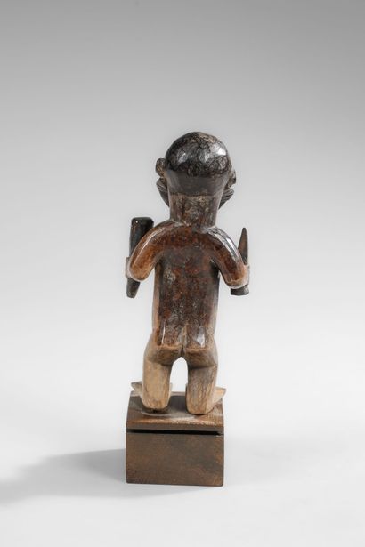 RDC/ZAÏRE - BEMBE
Cult statue named Biteki....