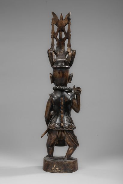 Headhunter and Ancestor warrior statuette...