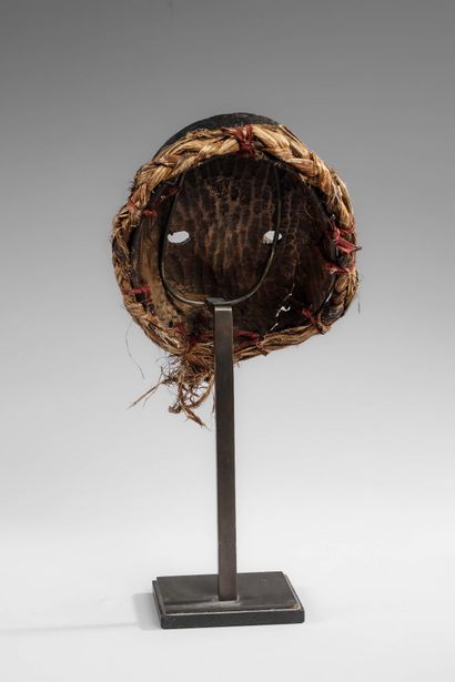 IVORY COAST - DAN
Racing mask
Wood - H. 23...