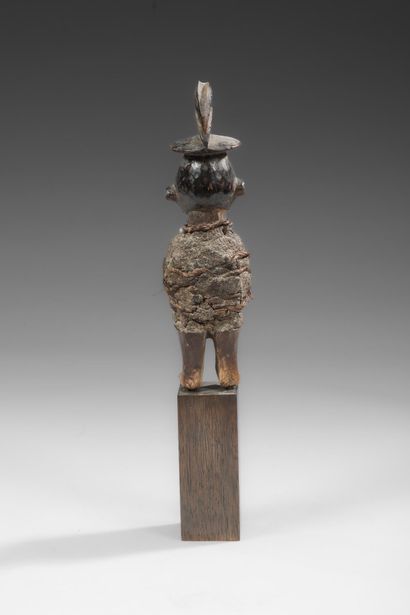 RDC / ZAIRE - TEKE
BUTI cult statue representing...