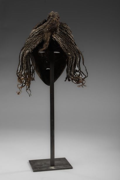 IVORY COAST - DAN
Dislocated mask
Wood -...