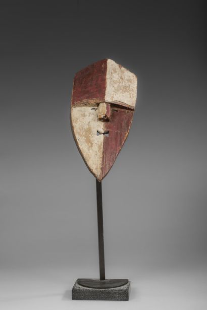 RDC/ZAÏRE - Suku hut mask alternating red...