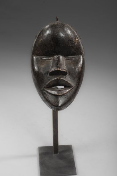 IVORY COAST - DAN - Guego bush spirit face...