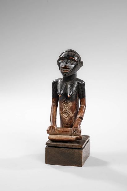 RDC/ZAÏRE - BEMBE
Cult statue named Biteki....