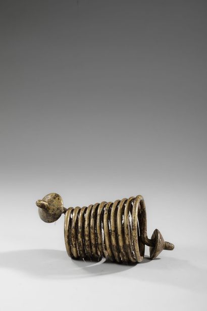 NIGERIA - IGBO
Très ancienne et belle monnaie...