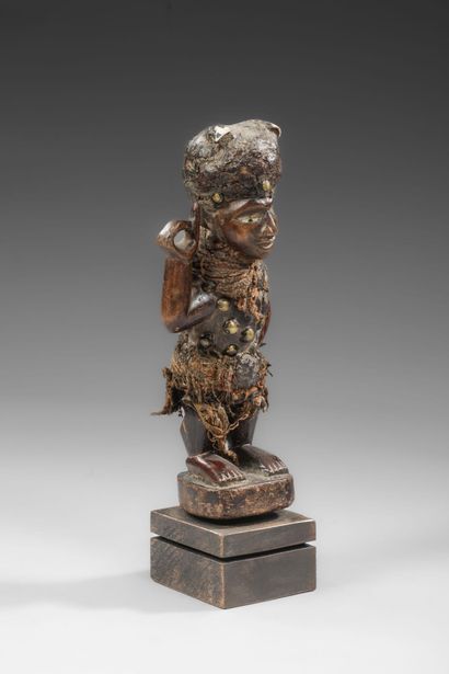 Kongo Nkisi fetish - Nkonde with its attributes...