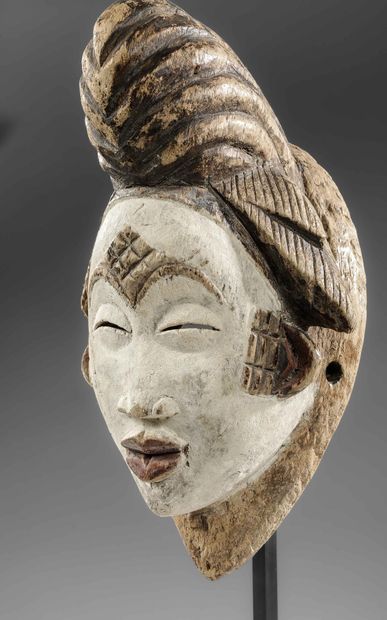 GABON - PUNU
Masque Mukuyi - dit masque blanc
Bois...
