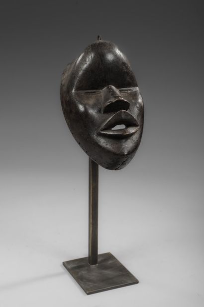 IVORY COAST - DAN - Guego bush spirit face...