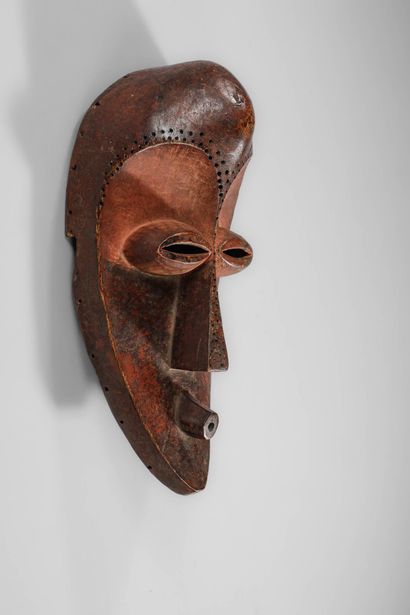 RDC / ZAÏRE - LWALWA
Beau masque d'initiation...